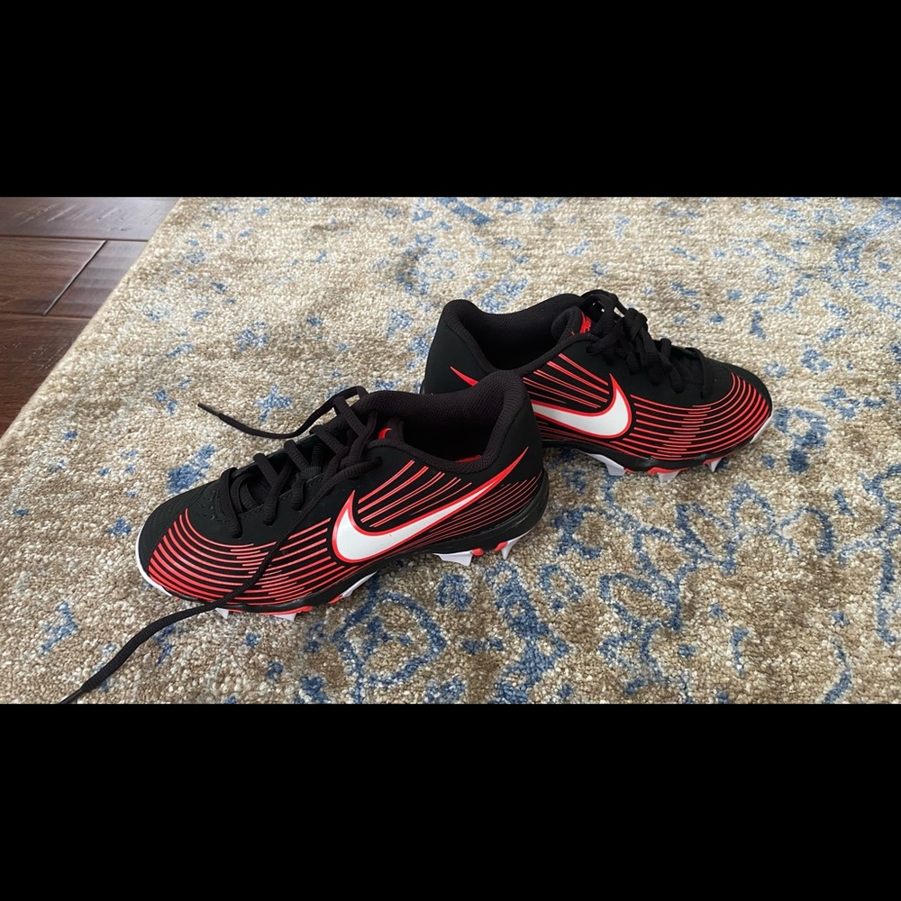 Nike  baseball/softball cleats